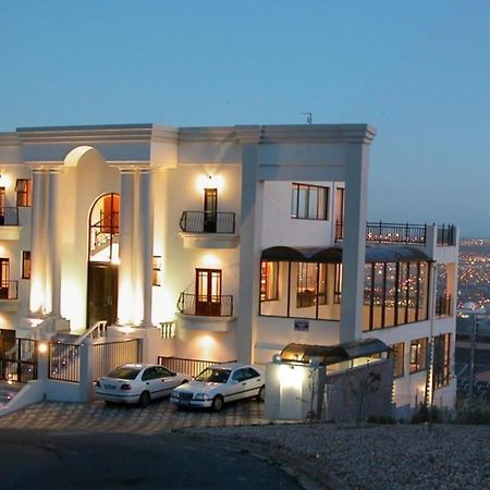 Keret Accommodation Беллвілл Екстер'єр фото