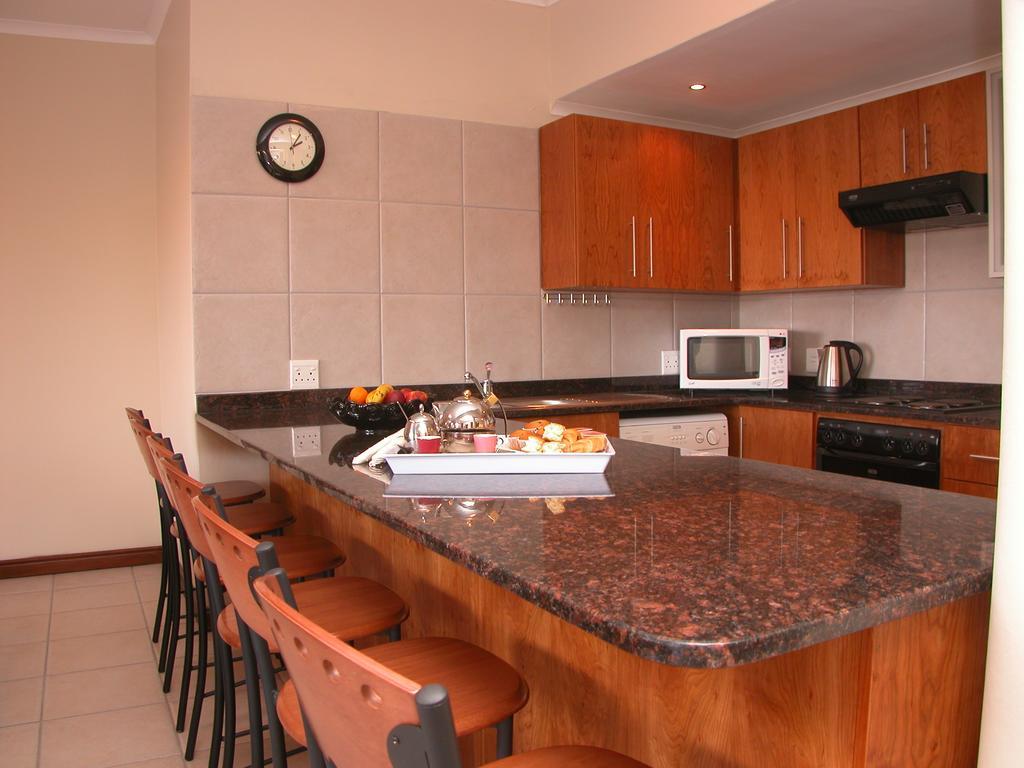 Keret Accommodation Беллвілл Екстер'єр фото